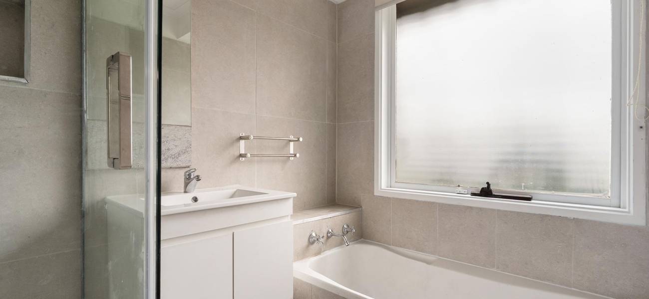 9 Thalia Court, MEADOW HEIGHTS, VIC 3048 AUS